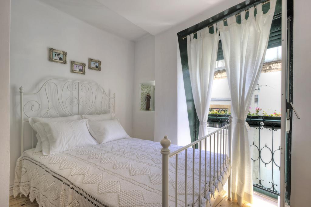 Local In Alfama! Alice Home, Near River Lisbon